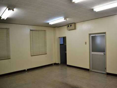 ����建�ȥӥ� 3����¦