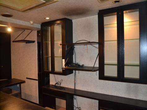 新居第8レジャービル 2-6号