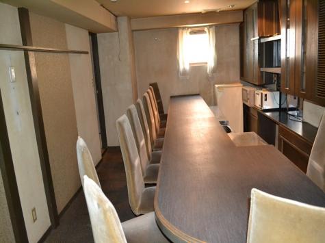 新居第8レジャービル 2-5号