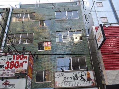 ������ �־����