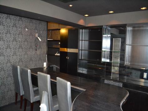 新居第8レジャービル 2-8号