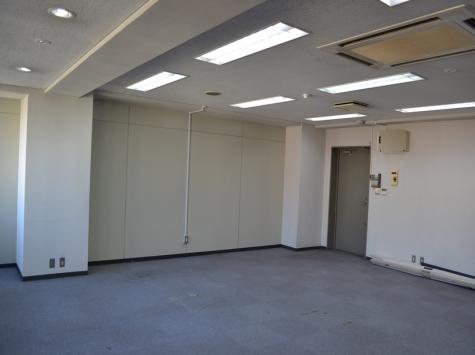 新居第10ビル 801号