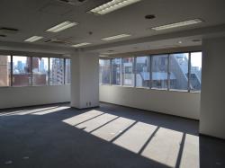 ������10�ӥ� 805��