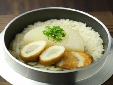 白湯鶏鍋とおでんのお店「〜隠蔵 あんここ〜」