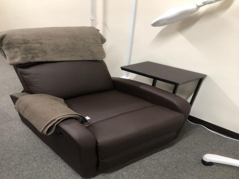 �ͥ����㡼�ۥ磻�ȥ˥� �������Ź