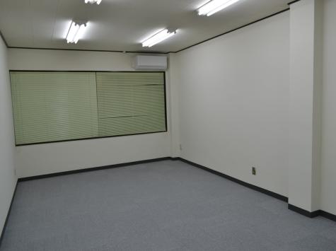 ӥ 205