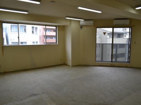 中里第3ビル 6階