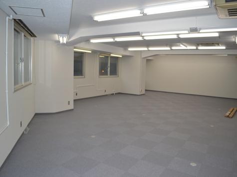 新御堂筋ビル 203号