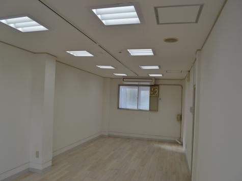 竹田ビル 4階B号