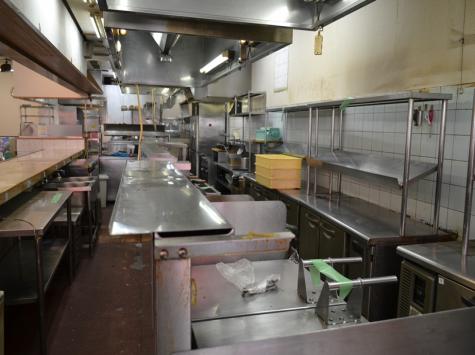 阪急茨木市駅前店舗 1階